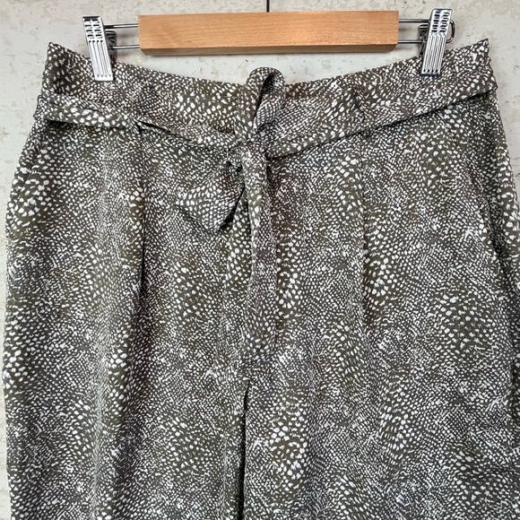 Joie 100% Silk Pants Animal Print Sz 8 Old Money Quiet Luxury Capsule - Picture 3 of 16